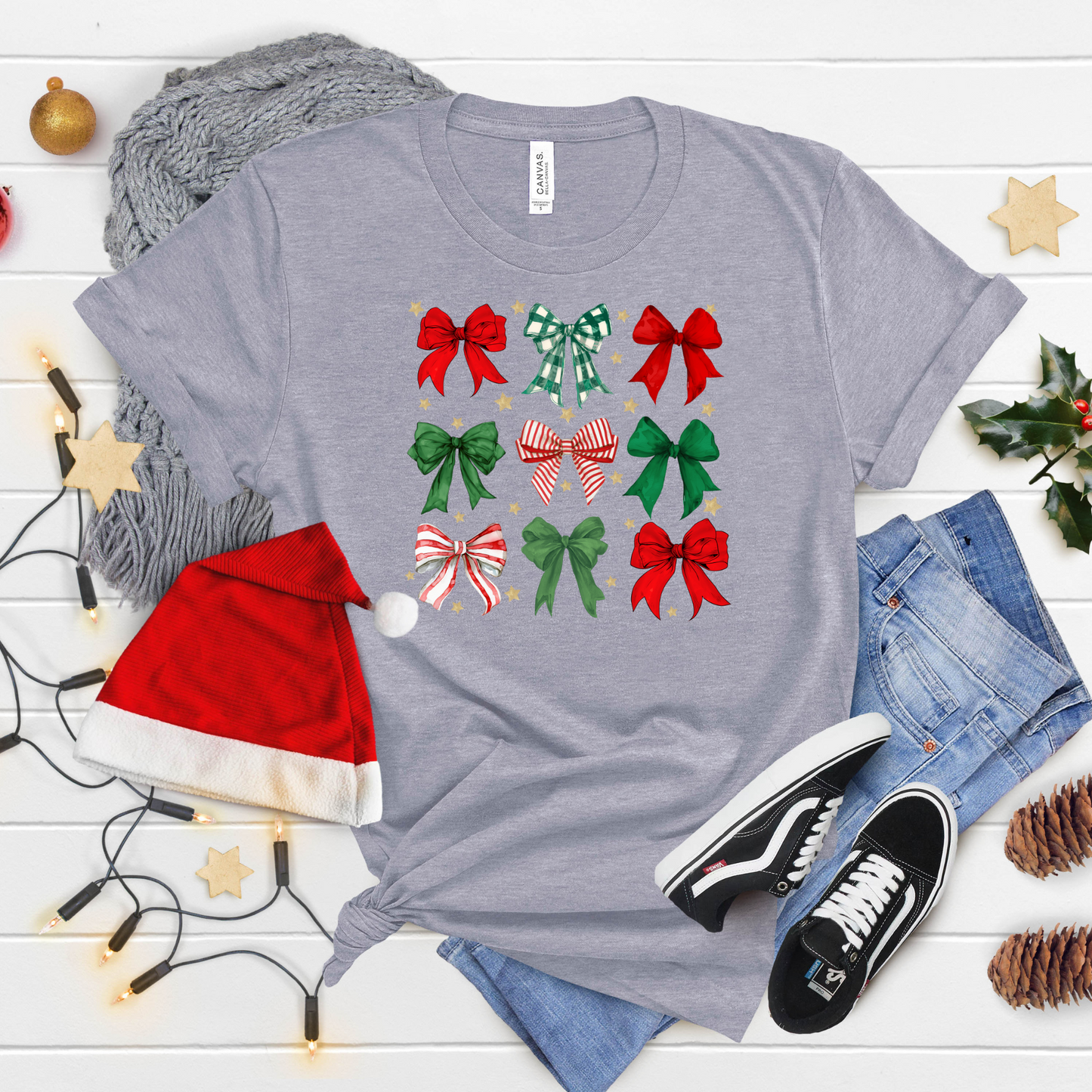 Christmas Bow T-Shirt – Festive Holiday Graphic Tee