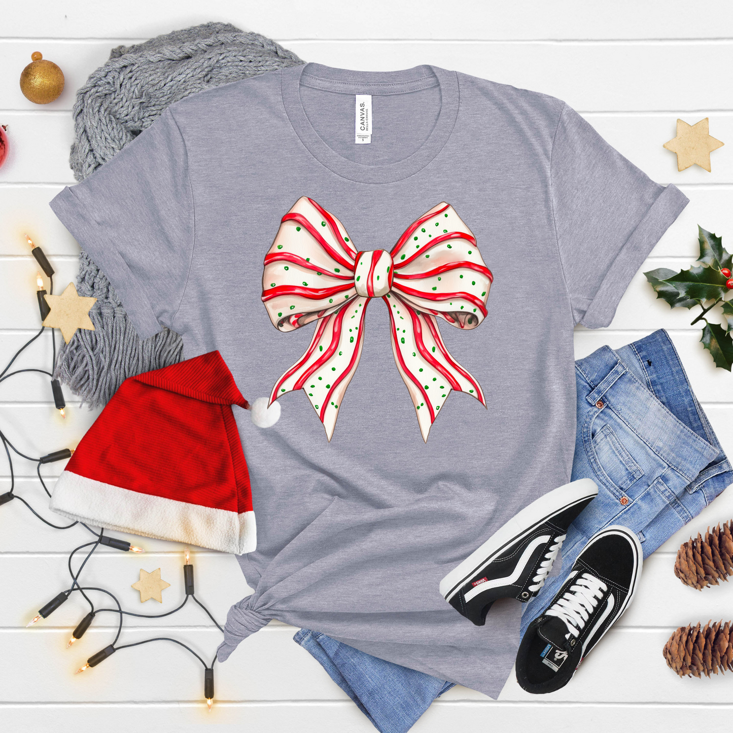 Christmas Tree Cake Bow – Festive Holiday Graphic Tee