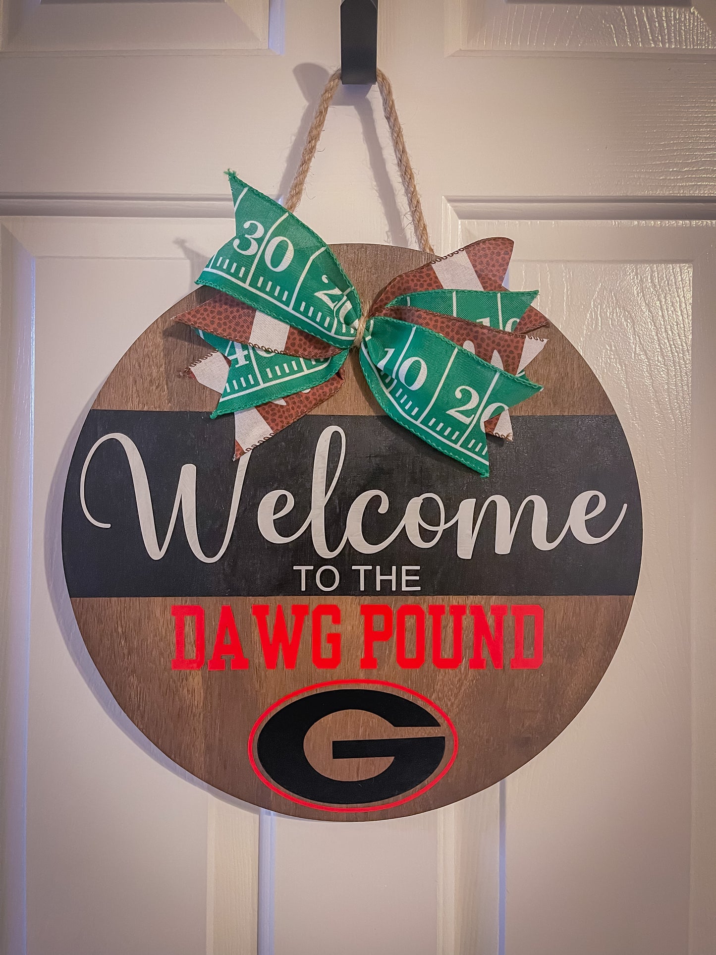 Georgia Bulldogs Welcome to the Dawg Pound Wood Door Hanger