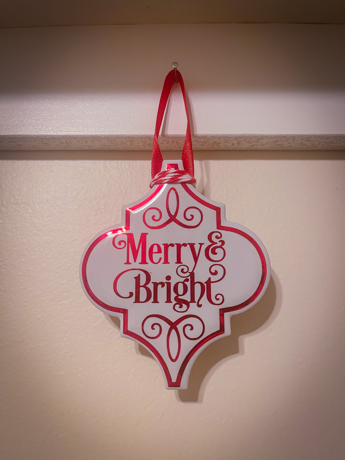 Merry & Bright Arabesque Tile Ornament