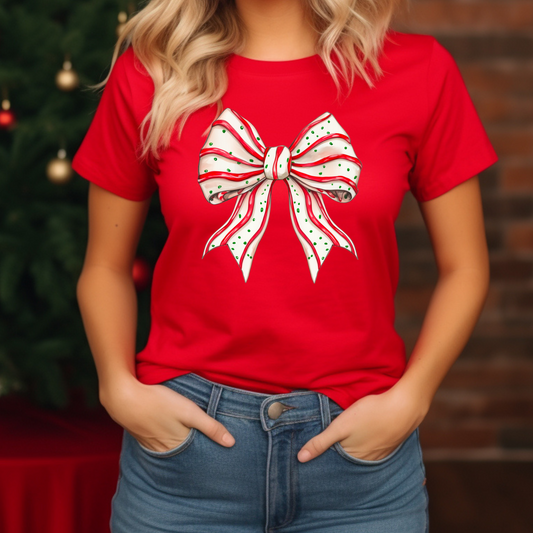 Christmas Tree Cake Bow – Festive Holiday Graphic Tee