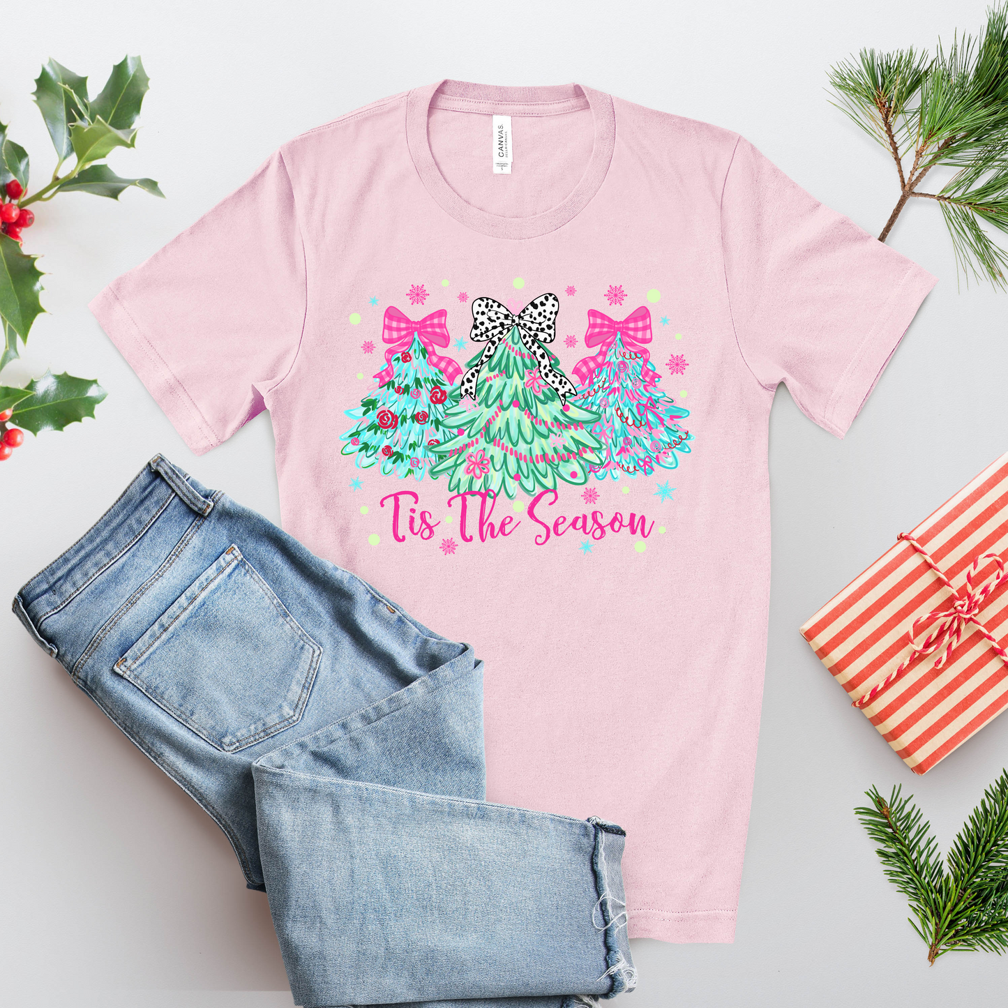 ’Tis the Season Christmas Tree T-Shirt – Cute Holiday Graphic Tee
